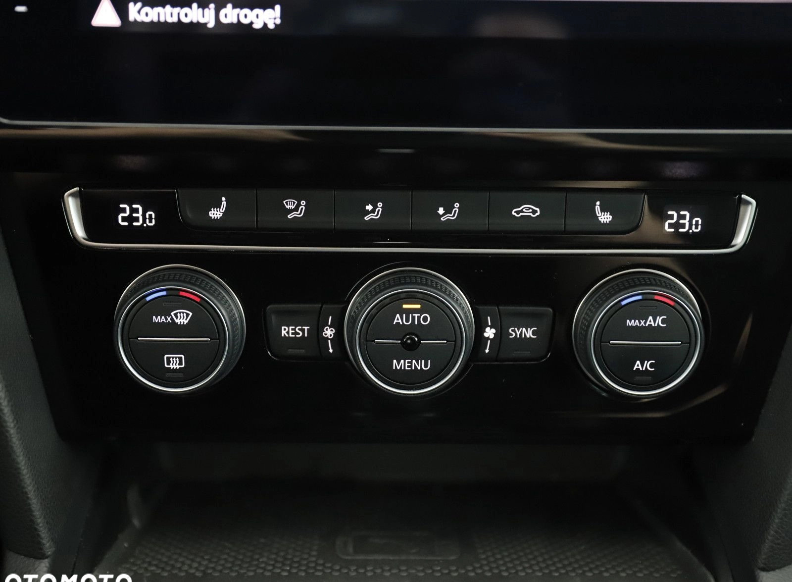 Volkswagen Passat cena 129940 przebieg: 83603, rok produkcji 2020 z Szczebrzeszyn małe 407